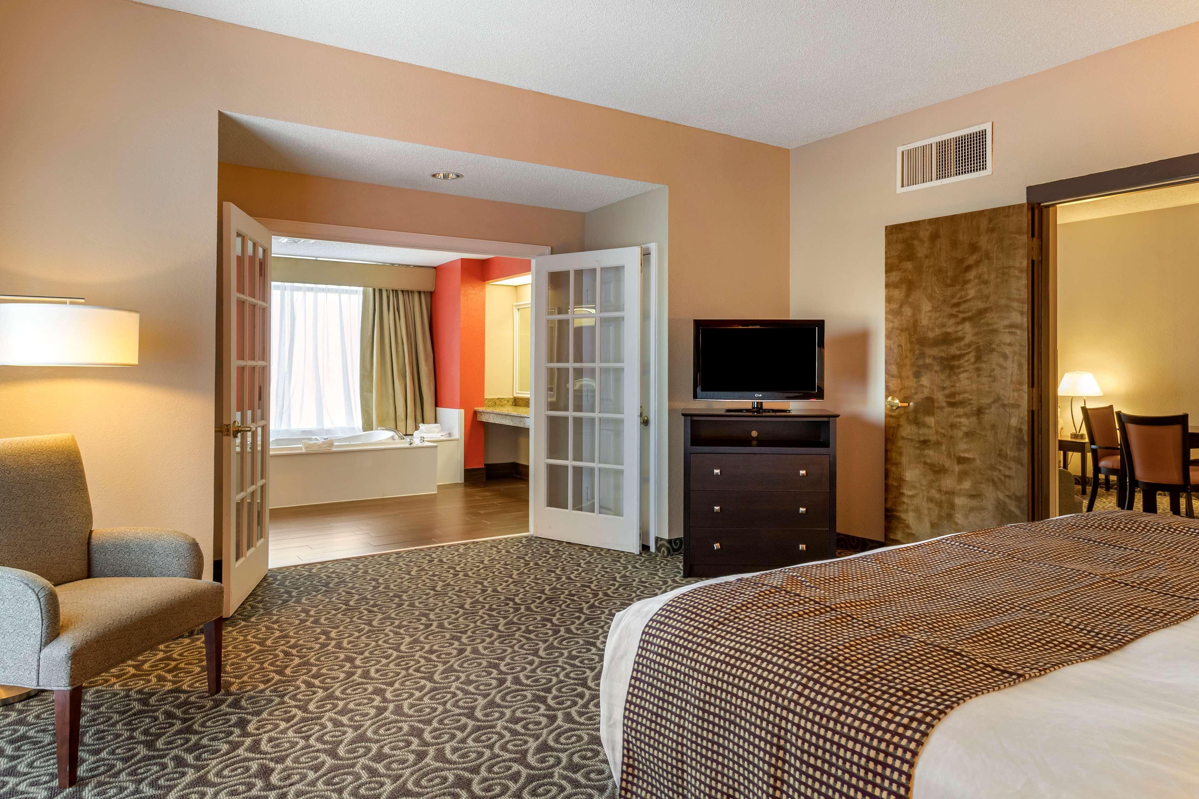 Inn At Coushatta Kinder Exterior photo